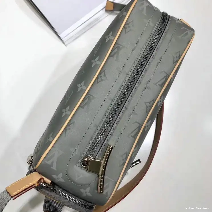 Brother Sam Yupoo 19T1L0590 LV Bags 0414